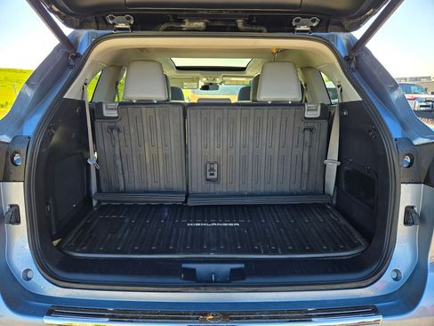Used 2022 Toyota Highlander Platinum AWD/4WD image 32