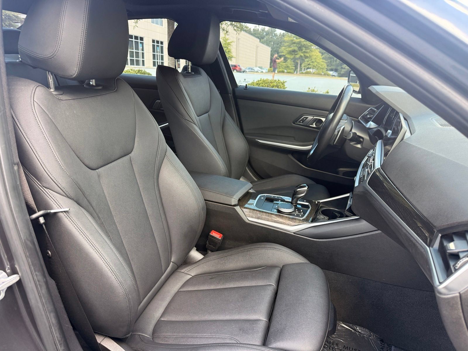 Used 2020 BMW 330i xDrive Sedan AWD/4WD image 38