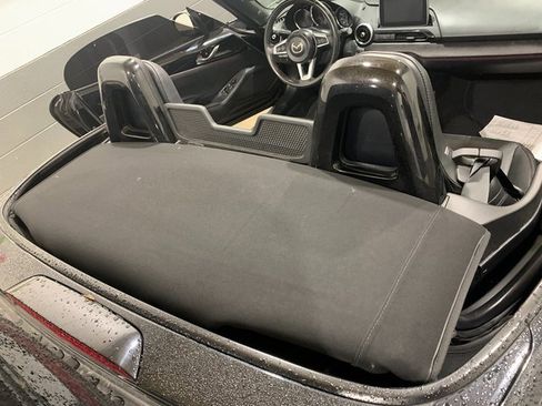 Used 2017 MAZDA MX-5 Miata Grand Touring image 11