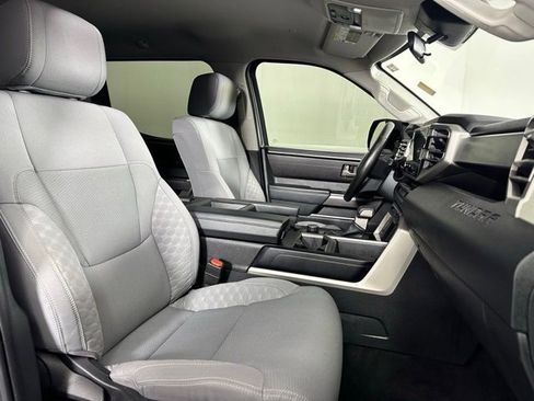 Used 2022 Toyota Tundra SR5 w/ Convenience Package image 21