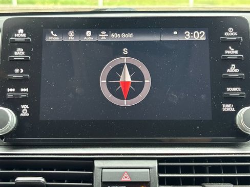 Used 2019 Honda Accord EX-L image 25