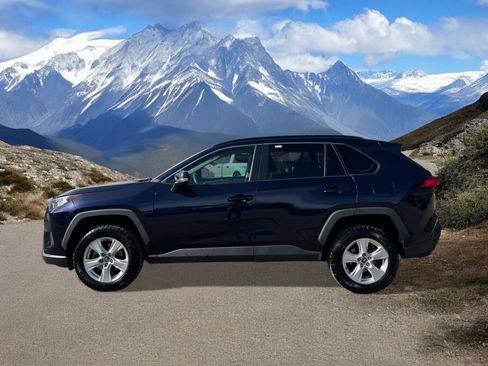 Certified 2021 Toyota RAV4 XLE image 2
