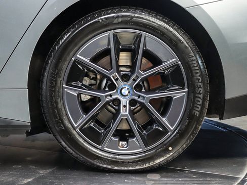 Certified 2023 BMW i4 eDrive35 RWD image 8