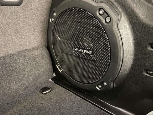 Used 2023 Jeep Wrangler Unlimited Sahara w/ Cold Weather Group image 13