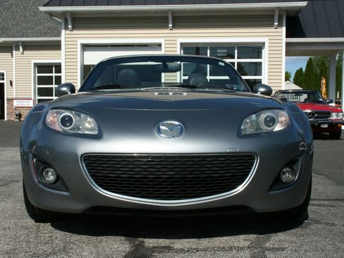 Used 2012 MAZDA MX-5 Miata Grand Touring w/ Premium Pkg RWD image 21