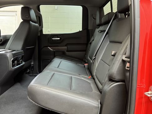 Used 2019 GMC Sierra 1500 SLT w/ SLT Premium Plus Package image 17