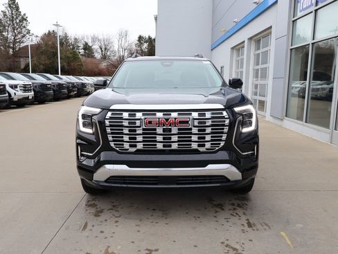 New 2026 GMC Terrain Denali w/ LPO, Floor Liner Package AWD/4WD image 5