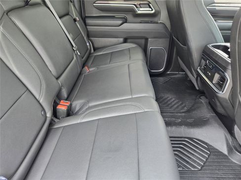 Used 2025 Chevrolet Silverado 2500 LTZ w/ LTZ Plus Package AWD/4WD image 30