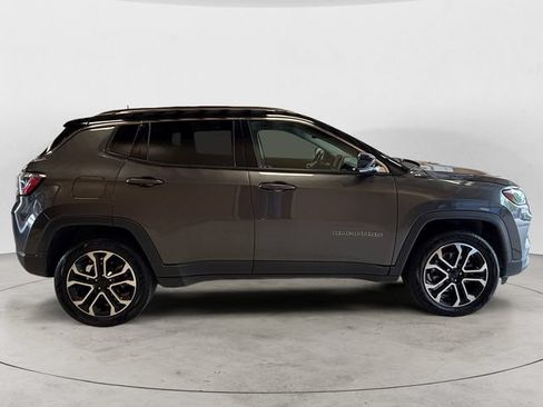Used 2022 Jeep Compass Limited AWD/4WD image 7