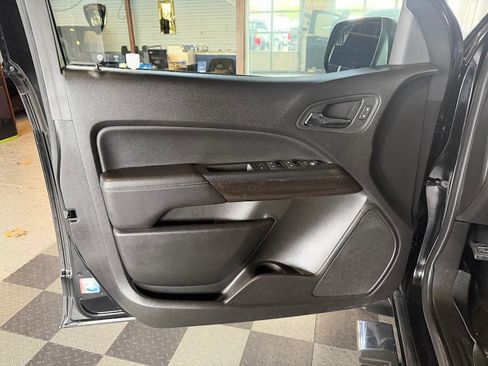 Used 2019 GMC Canyon SLE w/ SLE Convenience Package AWD/4WD image 25