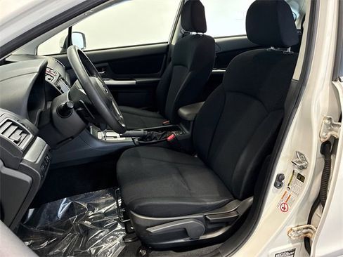 Used 2015 Subaru Impreza 2.0i Premium image 11
