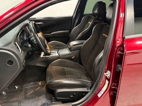 Used 2018 Dodge Charger R/T image 14