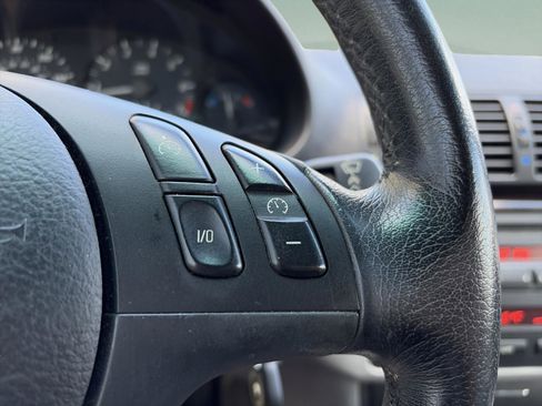 Used 2006 BMW 325Ci Convertible image 23