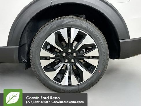 New 2026 Ford Explorer Platinum AWD/4WD image 34
