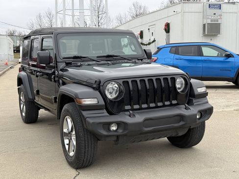 Used 2021 Jeep Wrangler Unlimited Sport image 4