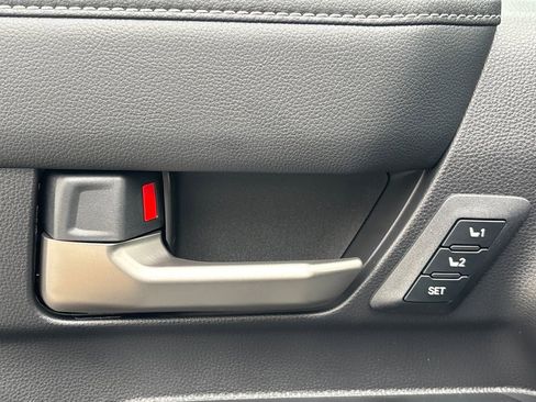 New 2026 Toyota 4Runner Limited image 8