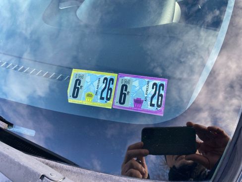 Used 2013 Hyundai Elantra GLS image 9