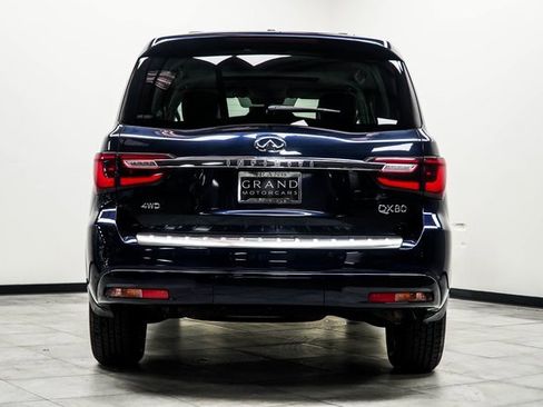Used 2024 INFINITI QX80 Luxe image 11