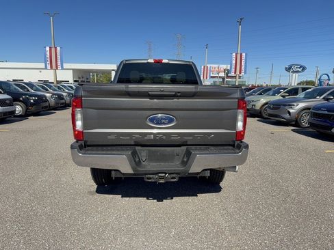 Certified 2018 Ford F250 XL w/ STX Appearance Package image 6