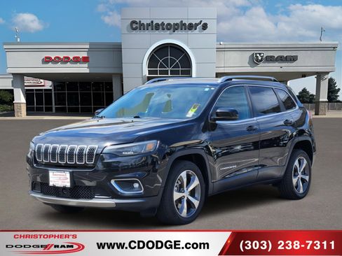 Used 2019 Jeep Cherokee Limited w/ Technology Group FWD image 7