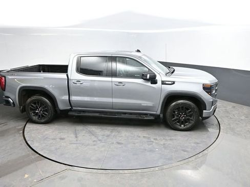 Used 2025 GMC Sierra 1500 Elevation w/ Elevation Premium Package image 48