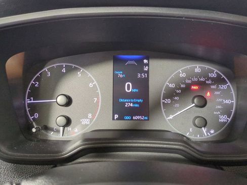 Used 2024 Toyota Corolla LE FWD image 27