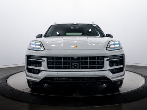 New 2026 Porsche Cayenne S AWD/4WD image 10
