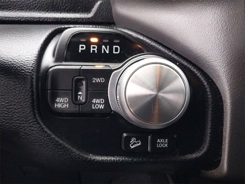 Used 2020 RAM 1500 Rebel image 17