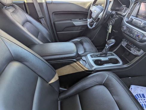 Used 2022 Chevrolet Colorado ZR2 image 12