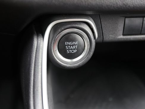 Used 2025 Toyota Grand Highlander AWD image 31