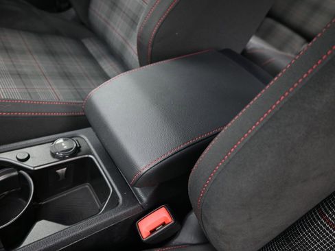 Used 2024 Volkswagen GTI S image 29