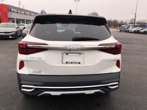 Used 2023 Kia Seltos Nightfall Edition image 10