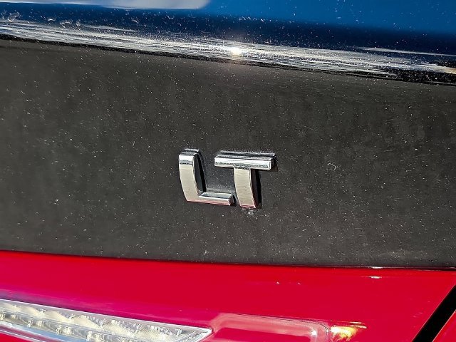Used 2022 Chevrolet Malibu LT FWD image 11