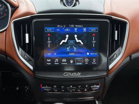 Used 2019 Maserati Ghibli RWD image 37