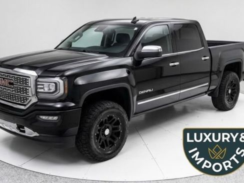 Used 2017 GMC Sierra 1500 Denali w/ Denali Ultimate Package AWD/4WD image 1