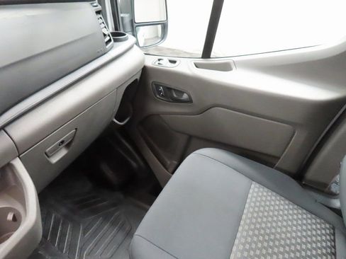 Used 2023 Ford Transit 250 Low Roof AWD w/ Exterior Upgrade Package image 19