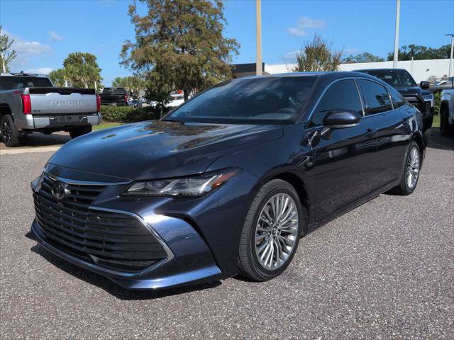 Certified 2019 Toyota Avalon Limited w/ Advanced Safety Package FWD image 2