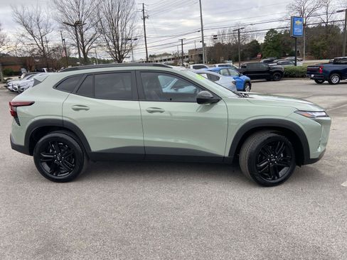 Used 2025 Chevrolet Trax ACTIV w/ Driver Confidence Package image 20