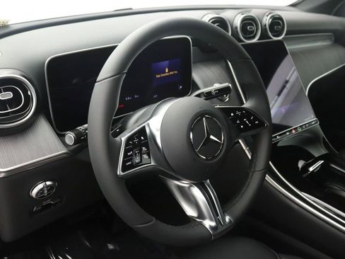 Certified 2026 Mercedes-Benz GLC 300 image 17