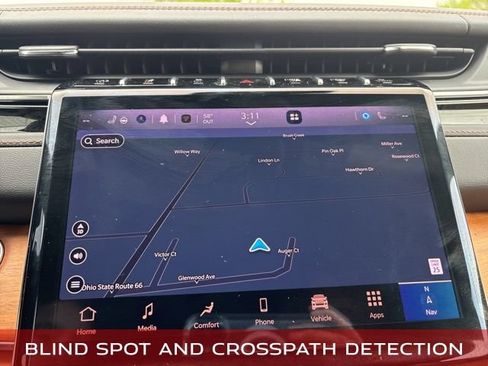 Used 2025 Jeep Grand Cherokee Summit w/ Adv Protech Group IV AWD/4WD image 4