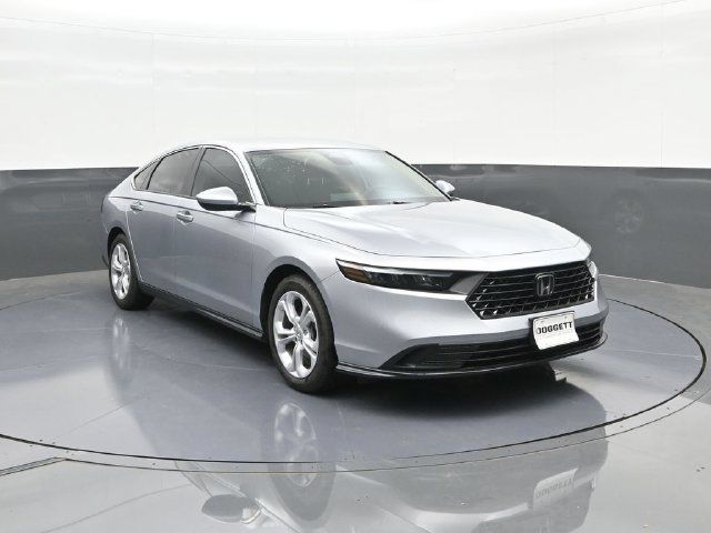 Certified 2025 Honda Accord LX image 18