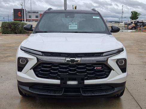 Certified 2024 Chevrolet TrailBlazer RS w/ Driver Confidence Package FWD image 11