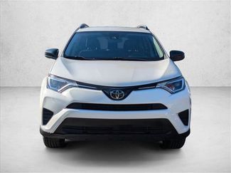 Used 2018 Toyota RAV4 LE video 2