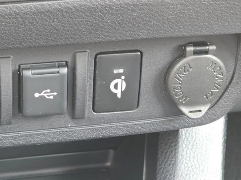 Used 2020 Toyota Tacoma TRD Pro AWD/4WD image 10