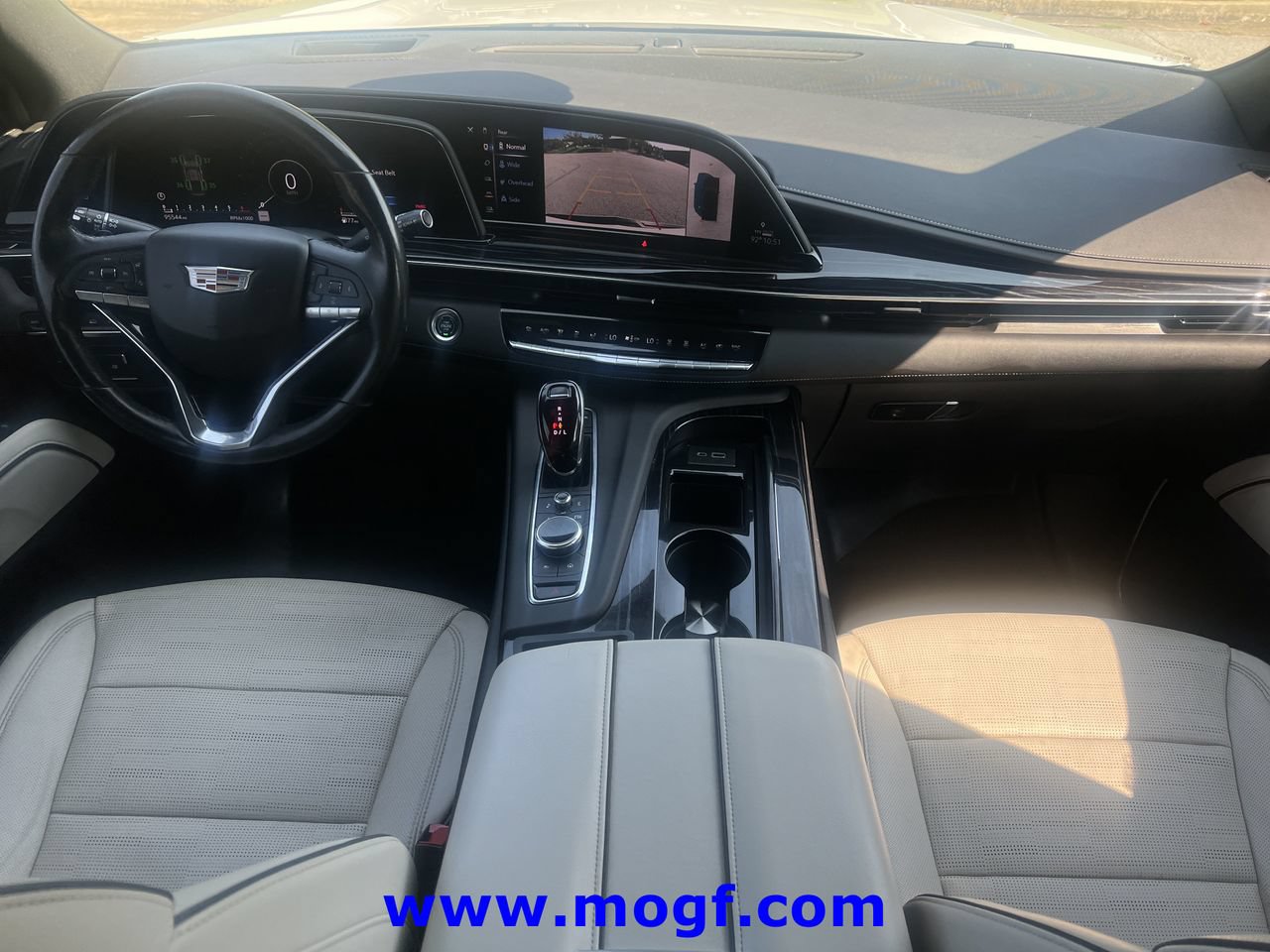 Used 2021 Cadillac Escalade Sport AWD/4WD image 2