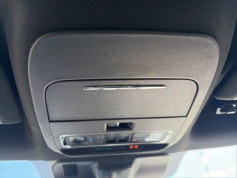 New 2026 Ford F250 Platinum image 25