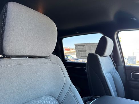 New 2026 RAM 1500 4x4 Crew Cab image 15