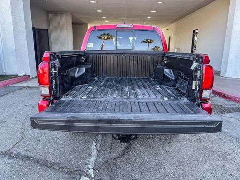 Certified 2023 Toyota Tacoma SR AWD/4WD image 13