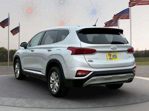 Used 2019 Hyundai Santa Fe SE image 5
