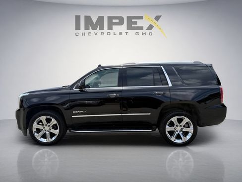 Used 2019 GMC Yukon Denali w/ Open Road Package AWD/4WD image 2